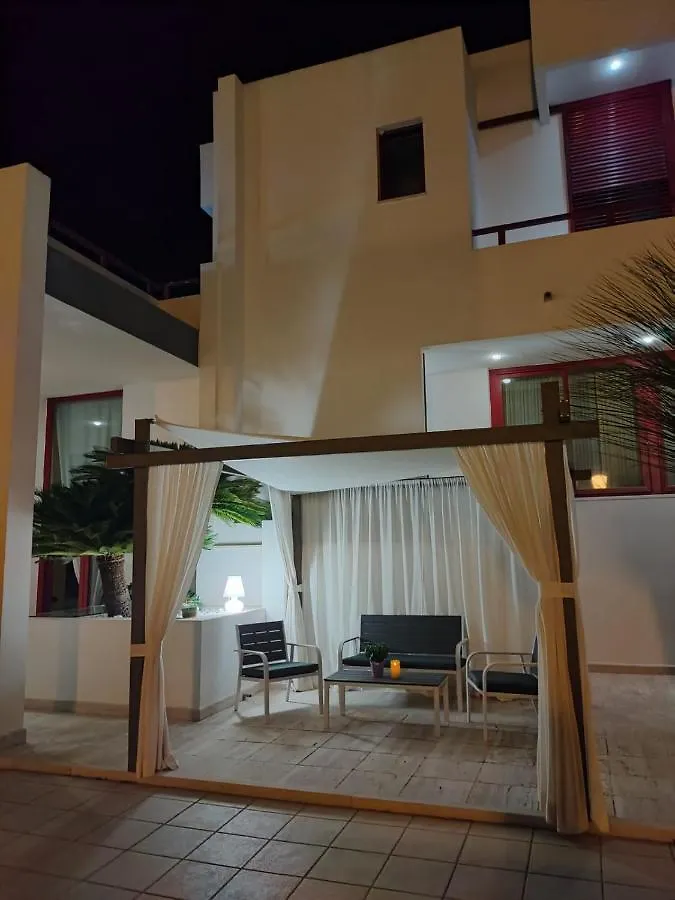 Aparthotel Villa BLANCA Lecce